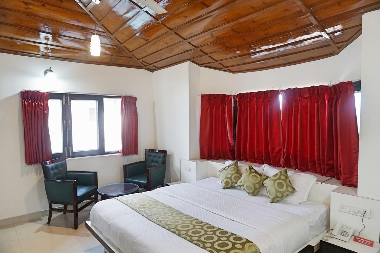 Ess & Bee Resorts Дхарамсала Екстериор снимка