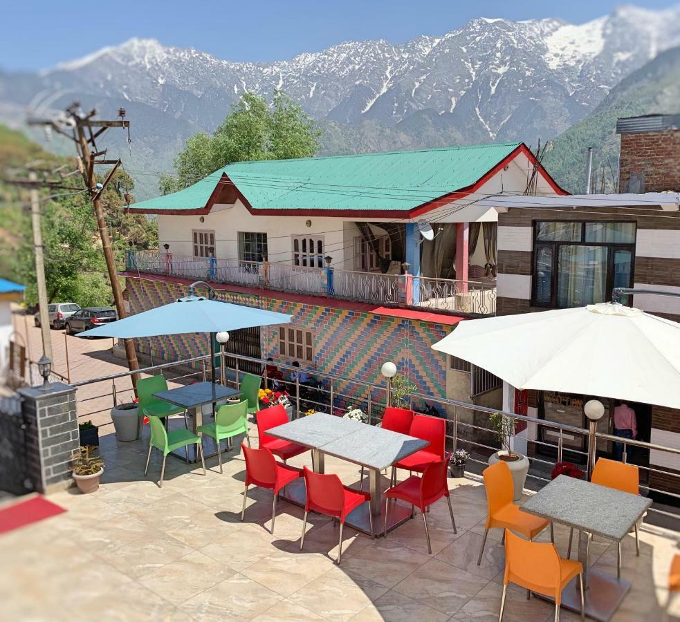 Ess & Bee Resorts Дхарамсала Екстериор снимка
